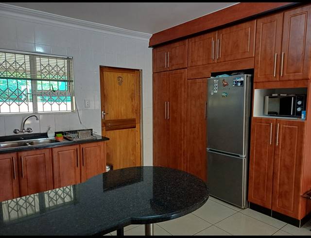 3 BEDROOM APARTMENT FOR SALE IN MALVERN